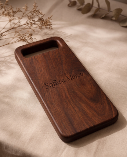 Tabla de parota con grabado láser personalizado Sofía y Marco